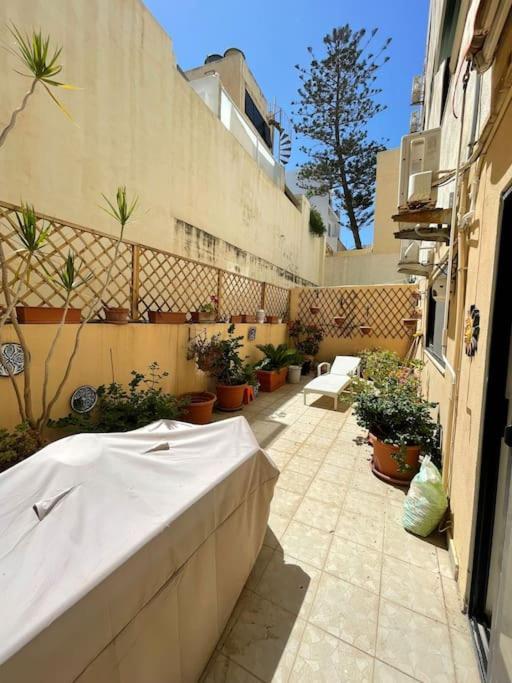 Lovely, Modern, Bright Maisonette. Heart Of 슬리에마 외부 사진